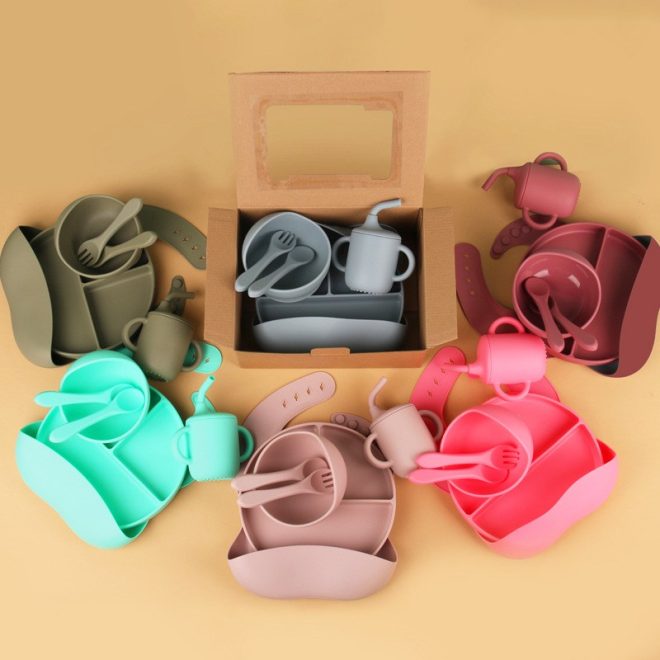 Food grade silicone baby feeding set dinnerware set for kids