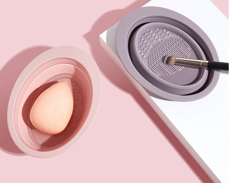 makeup-brush-cleaner3-750x600 (1).jpeg